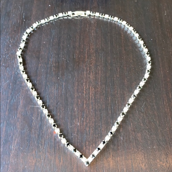 Necklace & Earrings - Picture 7 of 7